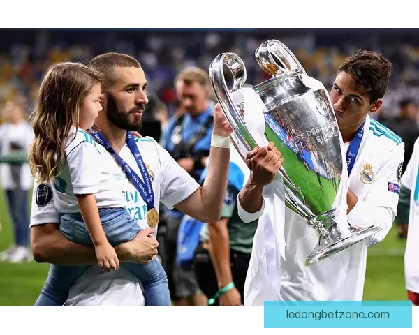 阿森纳半场0-1落后南安普顿 本-怀特失误助攻斯图尔特破门